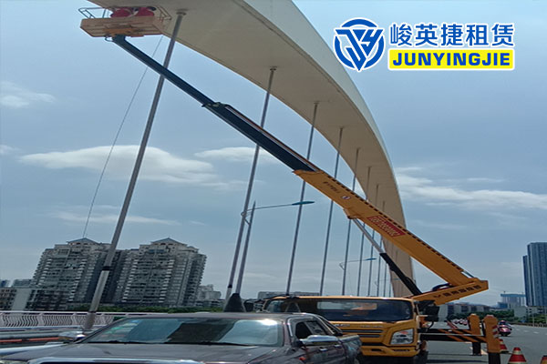 横县柳州桥梁检测施工现场